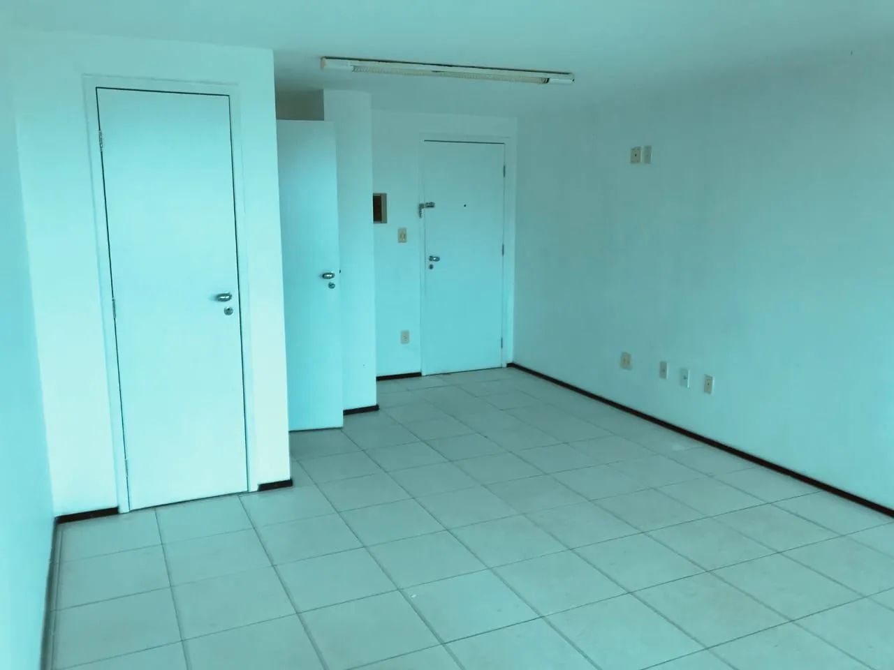 Vendo sala no Edifício Mendes Frota - Foto 4