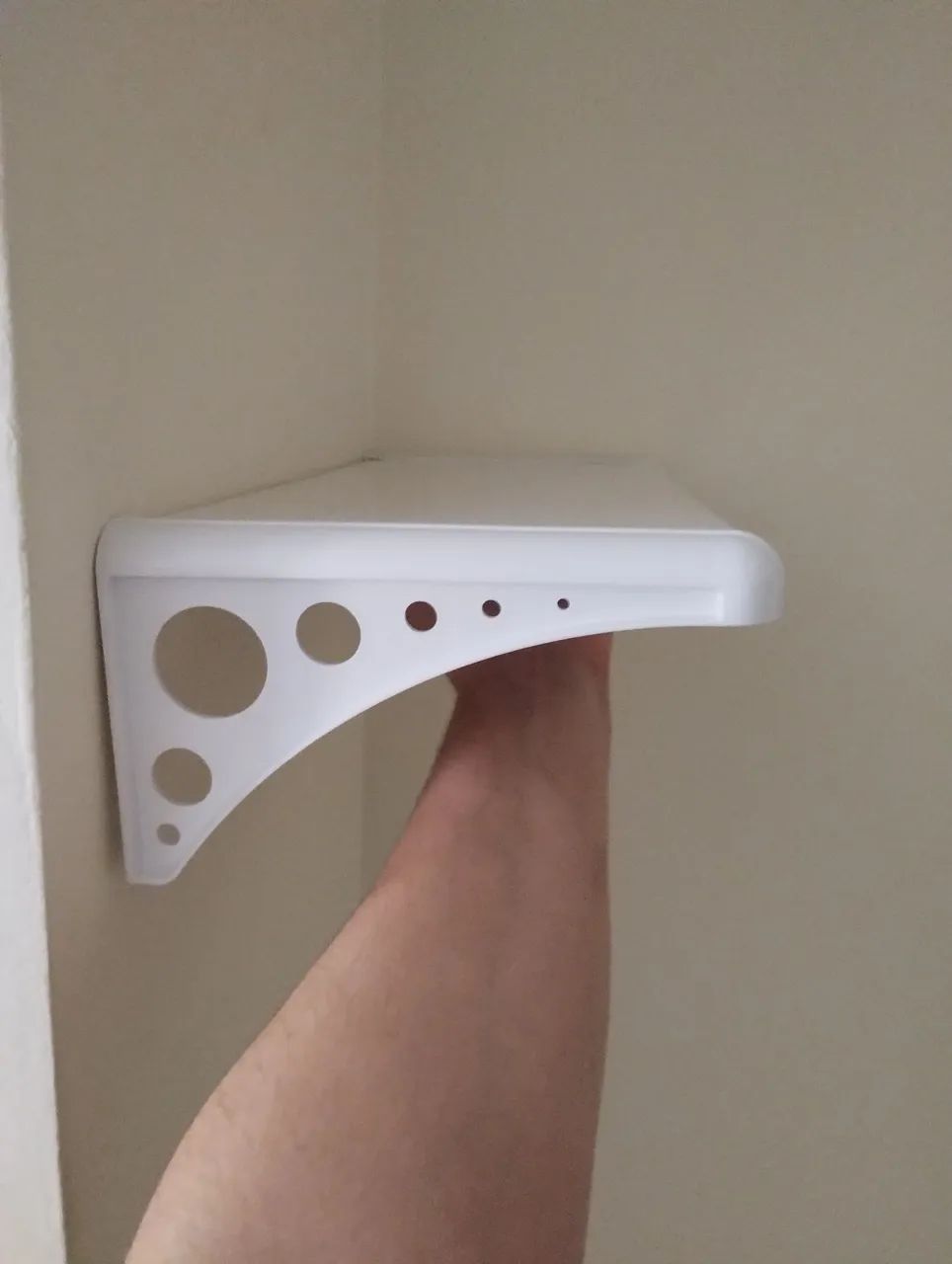 Prateleira de PVC branca 