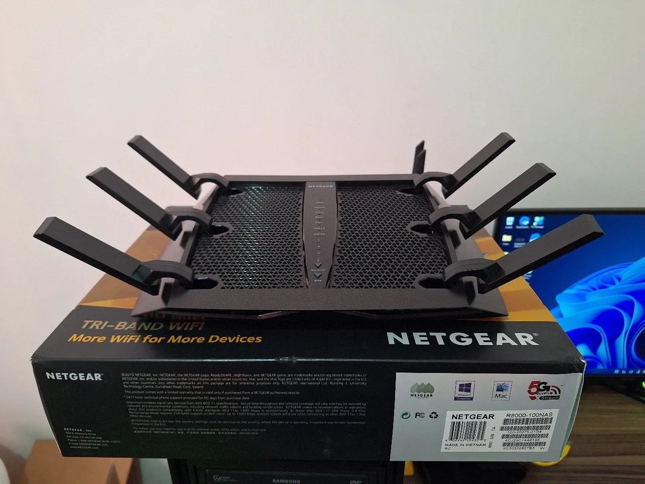 Roteador Tri-Band NETGEAR R8000 