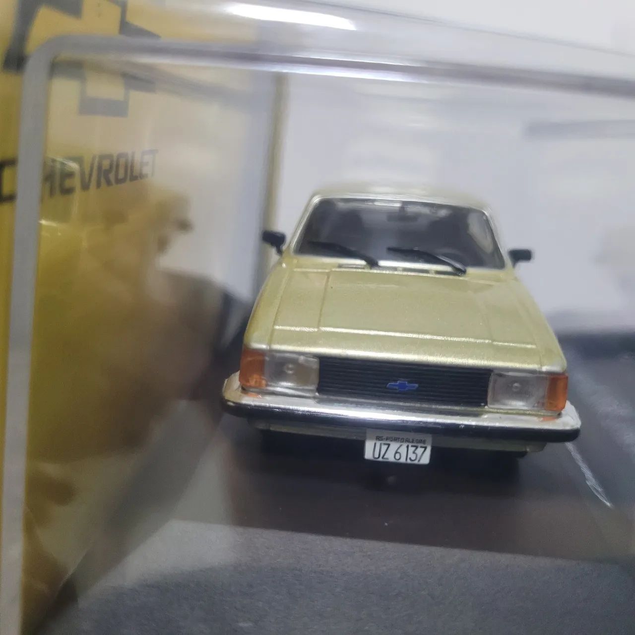 Miniatura Chevrolet Comodoro 250 Coupe (1982) - Foto 2