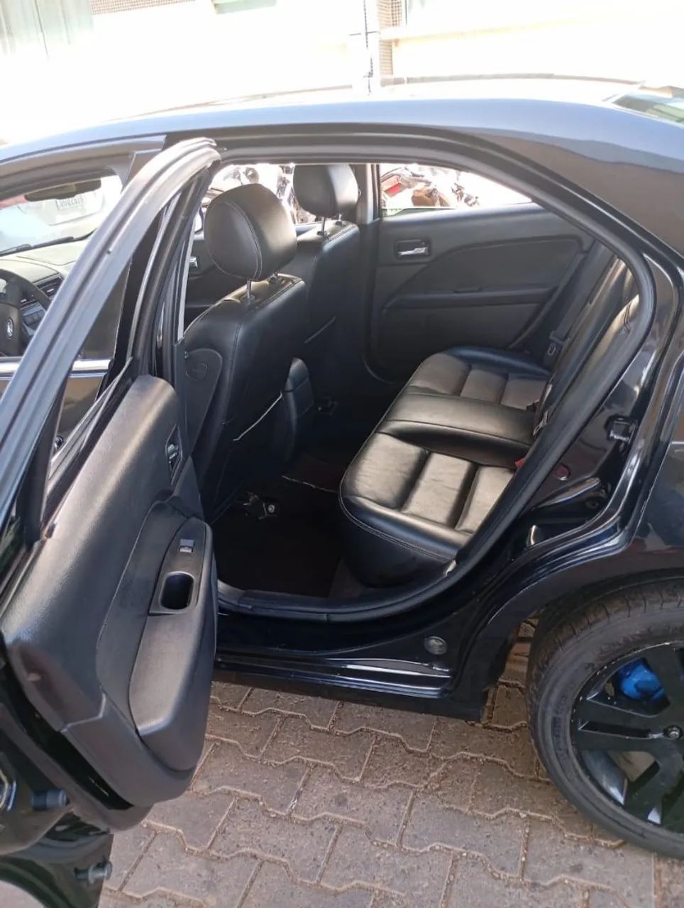 Ford Fusion  - Foto 2