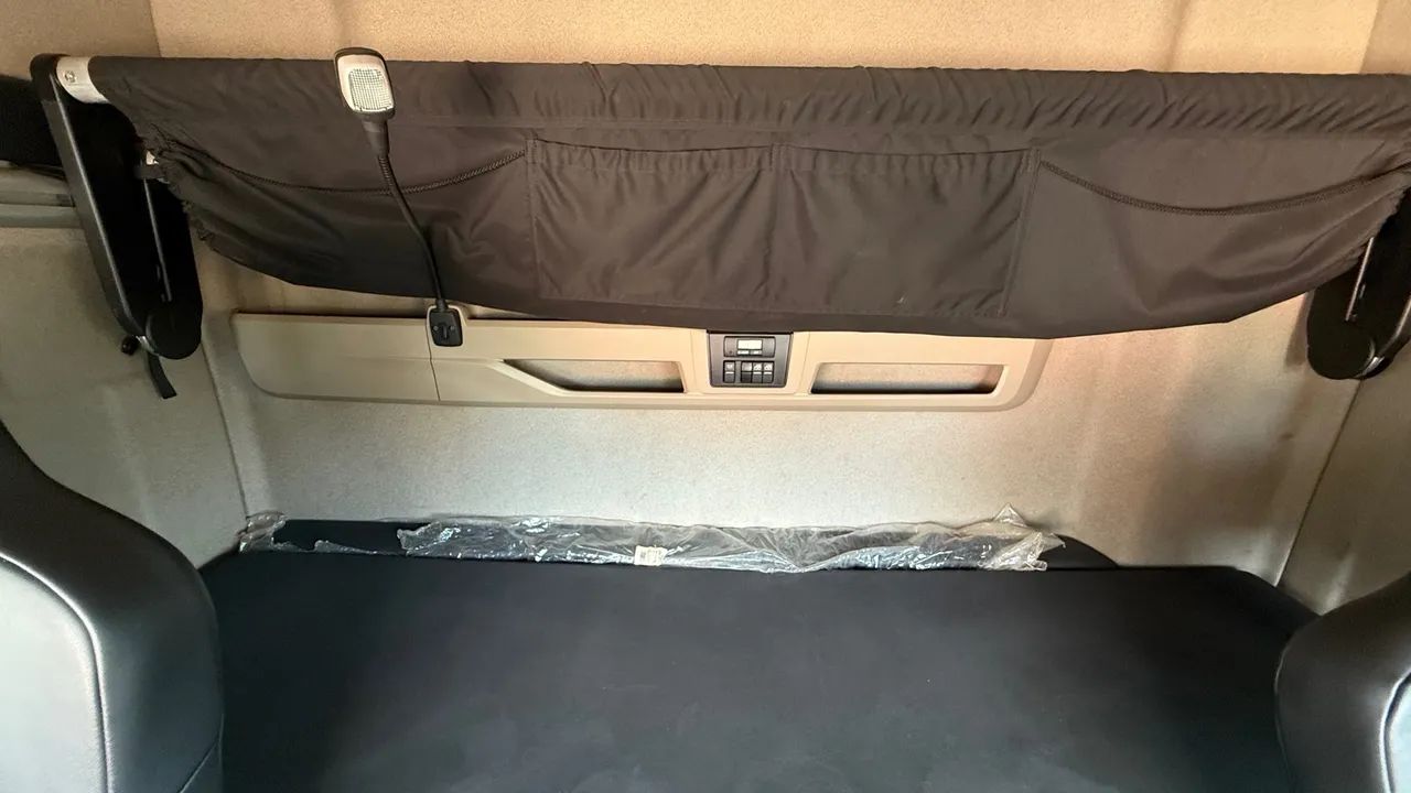 VOLKSWAGEN METEOR 29.520 - 2023  APENAS 119 mkm  - Foto 12