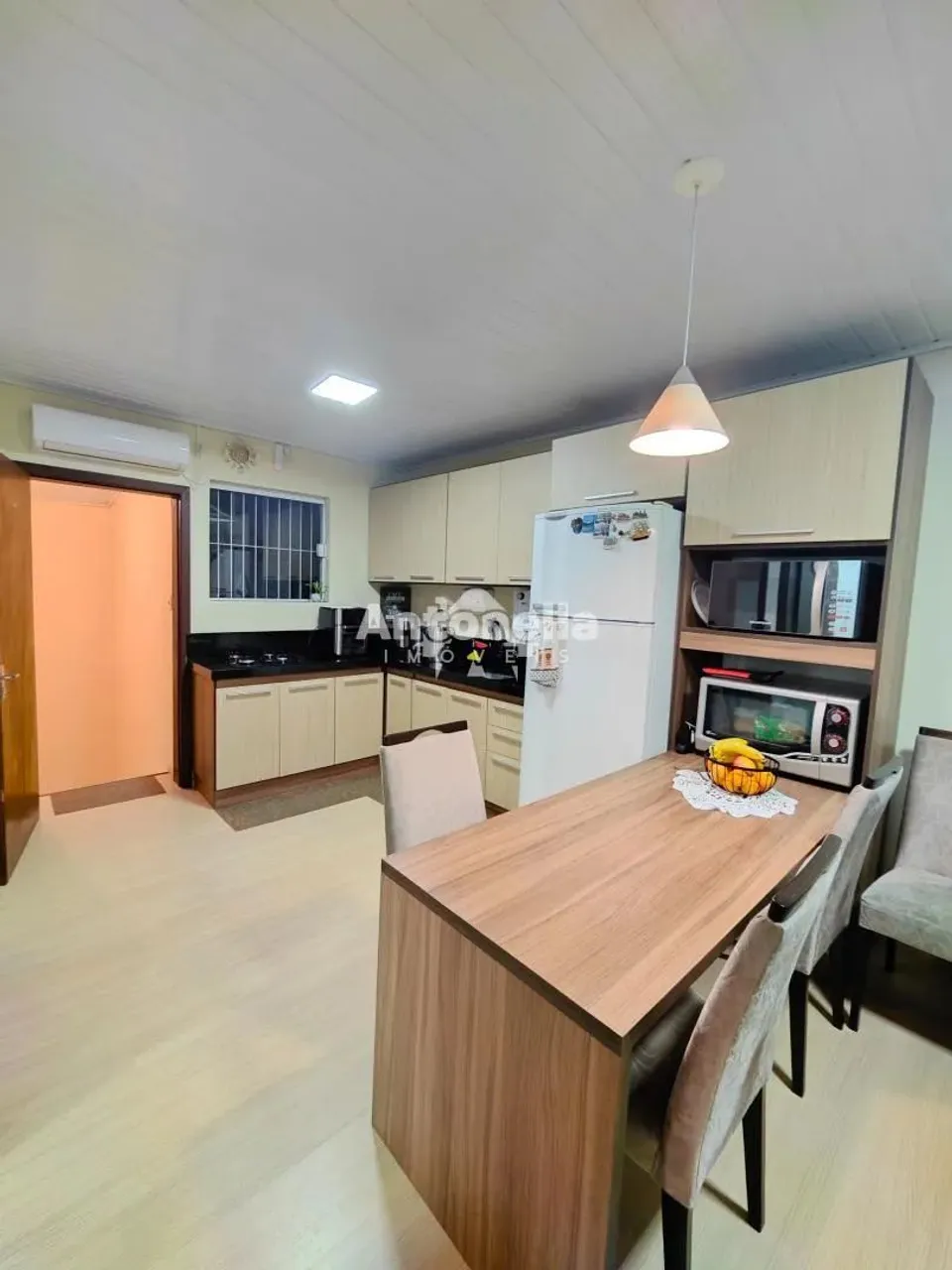 Sobrado Duplex à venda no bairro Nossa Senhora de Fátima REF: 8154