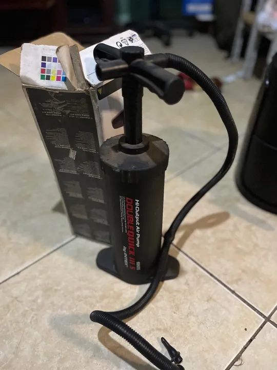 Bomba de Ar Dupla Rápida Intex - Foto 2