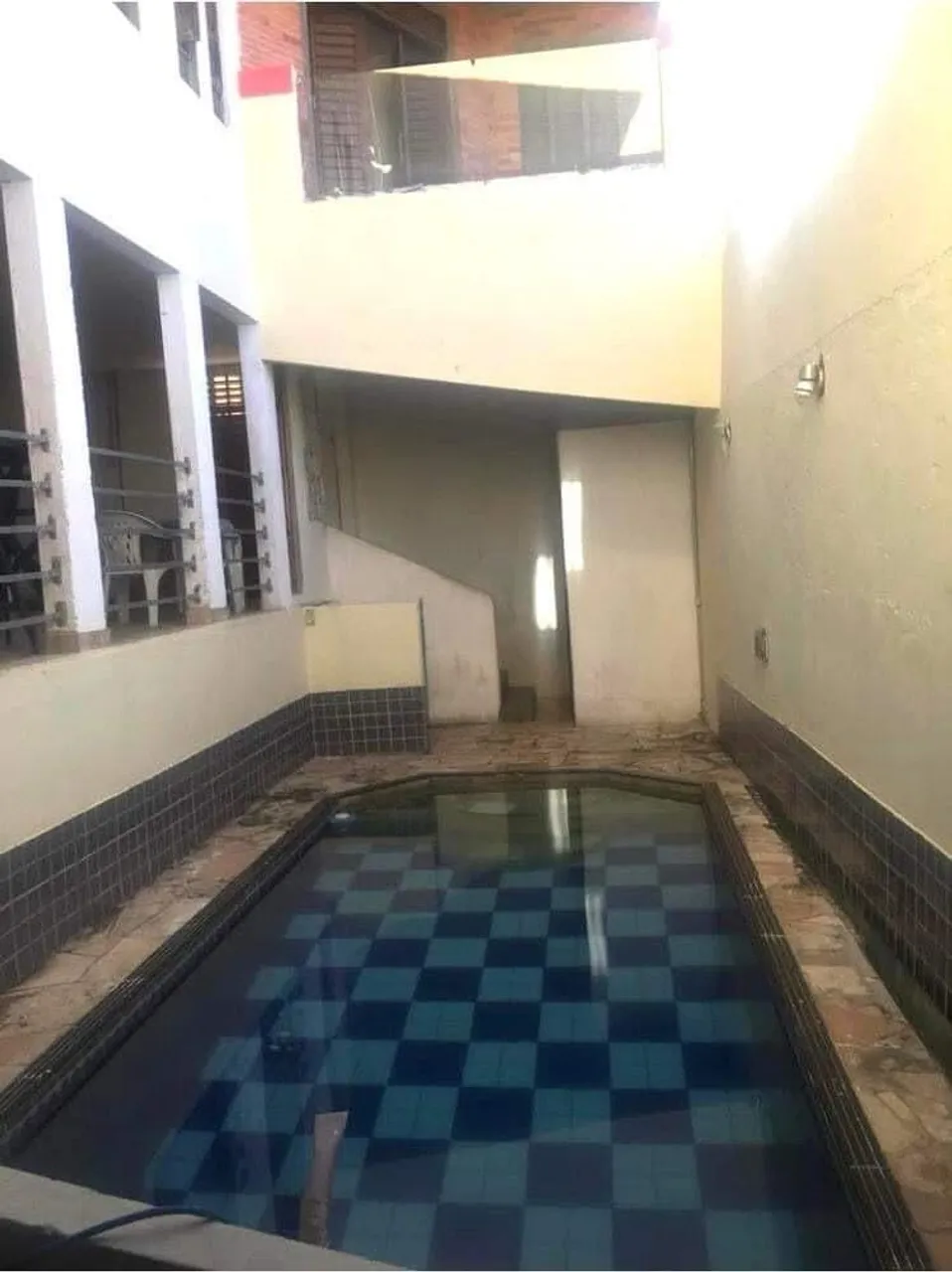 VENDO OU TROCO TRIPLEX COM PISCINA, SUI