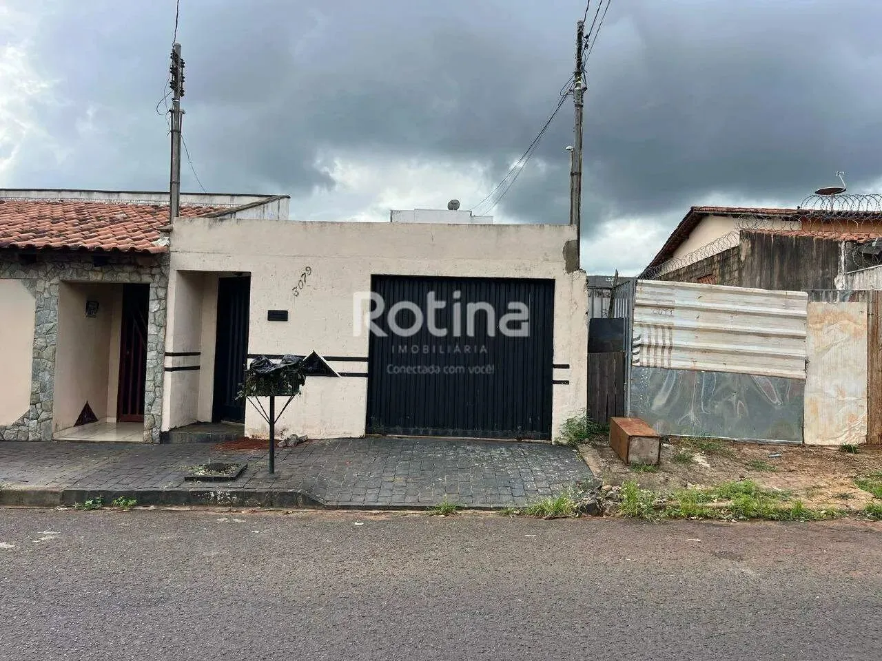 Casa para alugar, 2 quartos, Custódio Pereira - Uberlândia/MG - Rotina Imobiliária