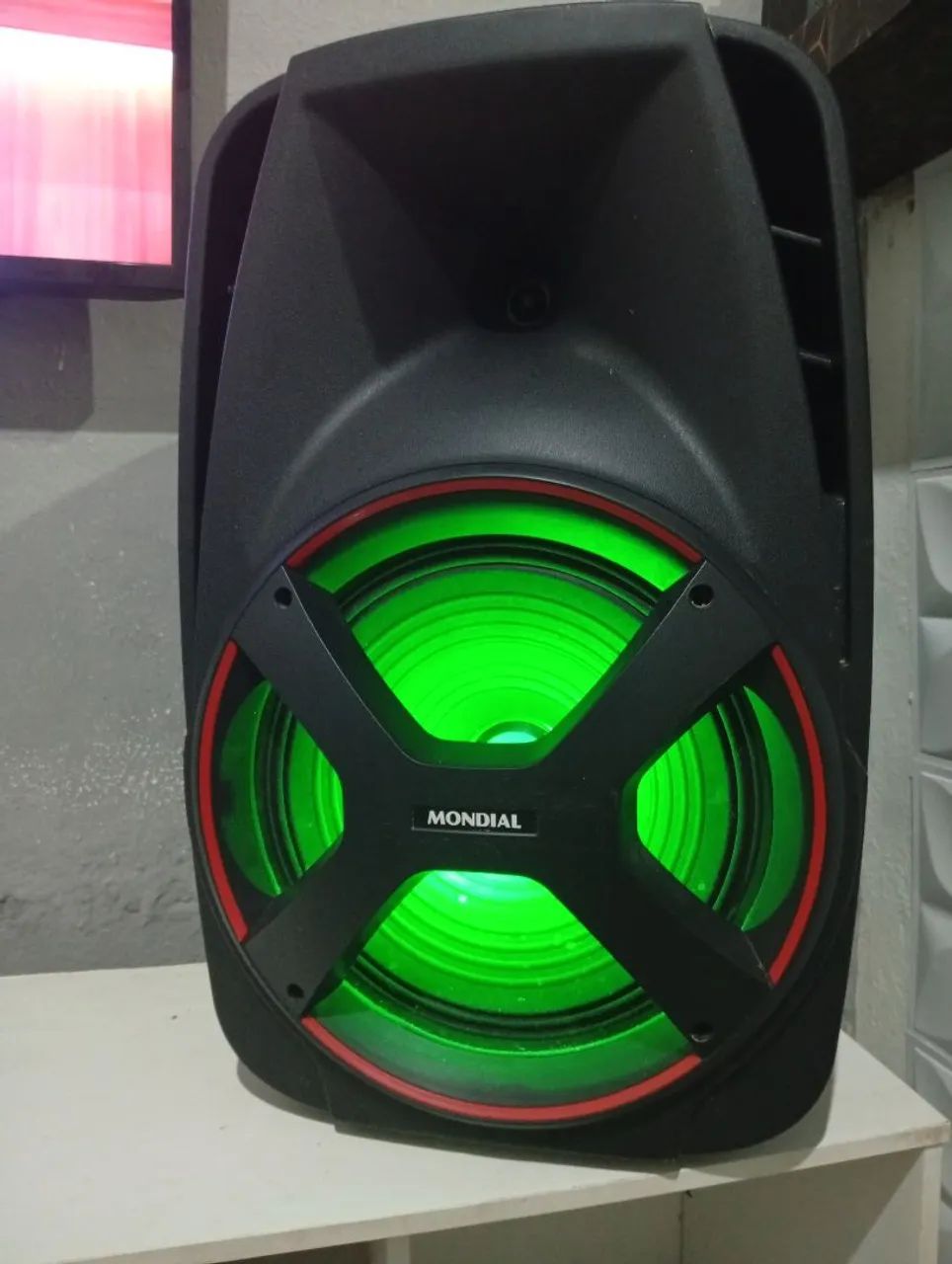 Mondial Speaker in Perfect Condition 350&