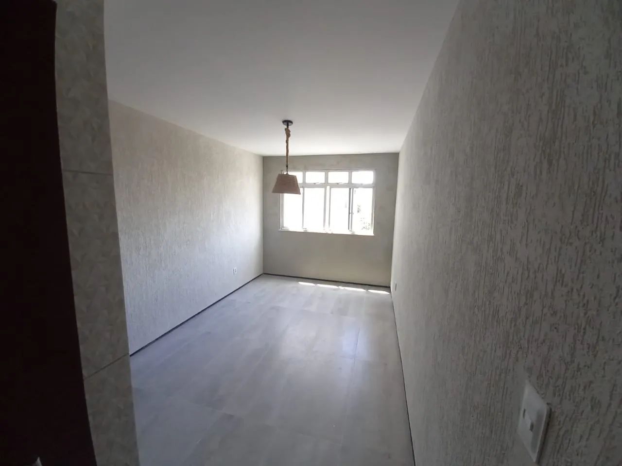 Vende-se Apartamento reformado localizado na Rua Tomas Acioli - Foto 2