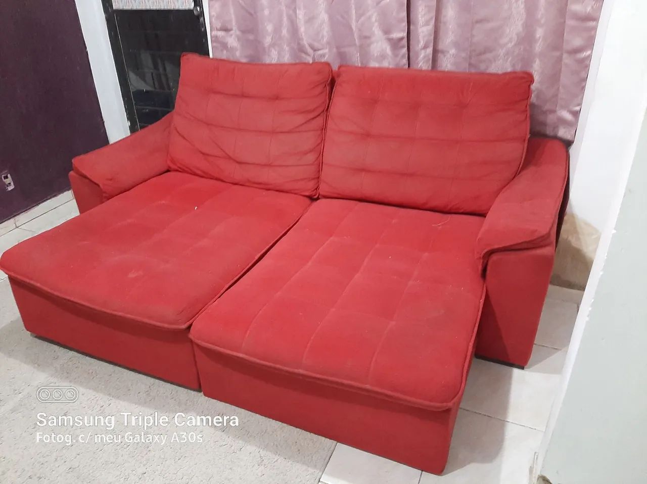 Extra-large reclining sofa65184957909122120
