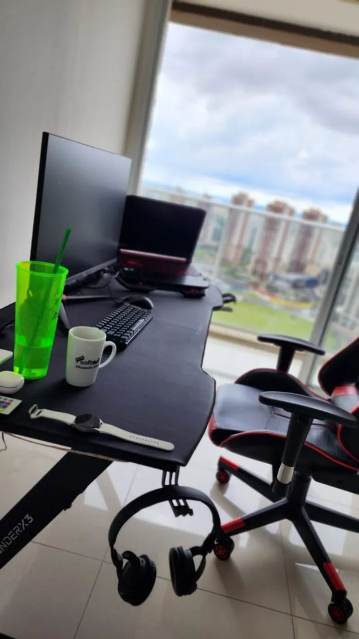 Mesa gamer Thunderx3