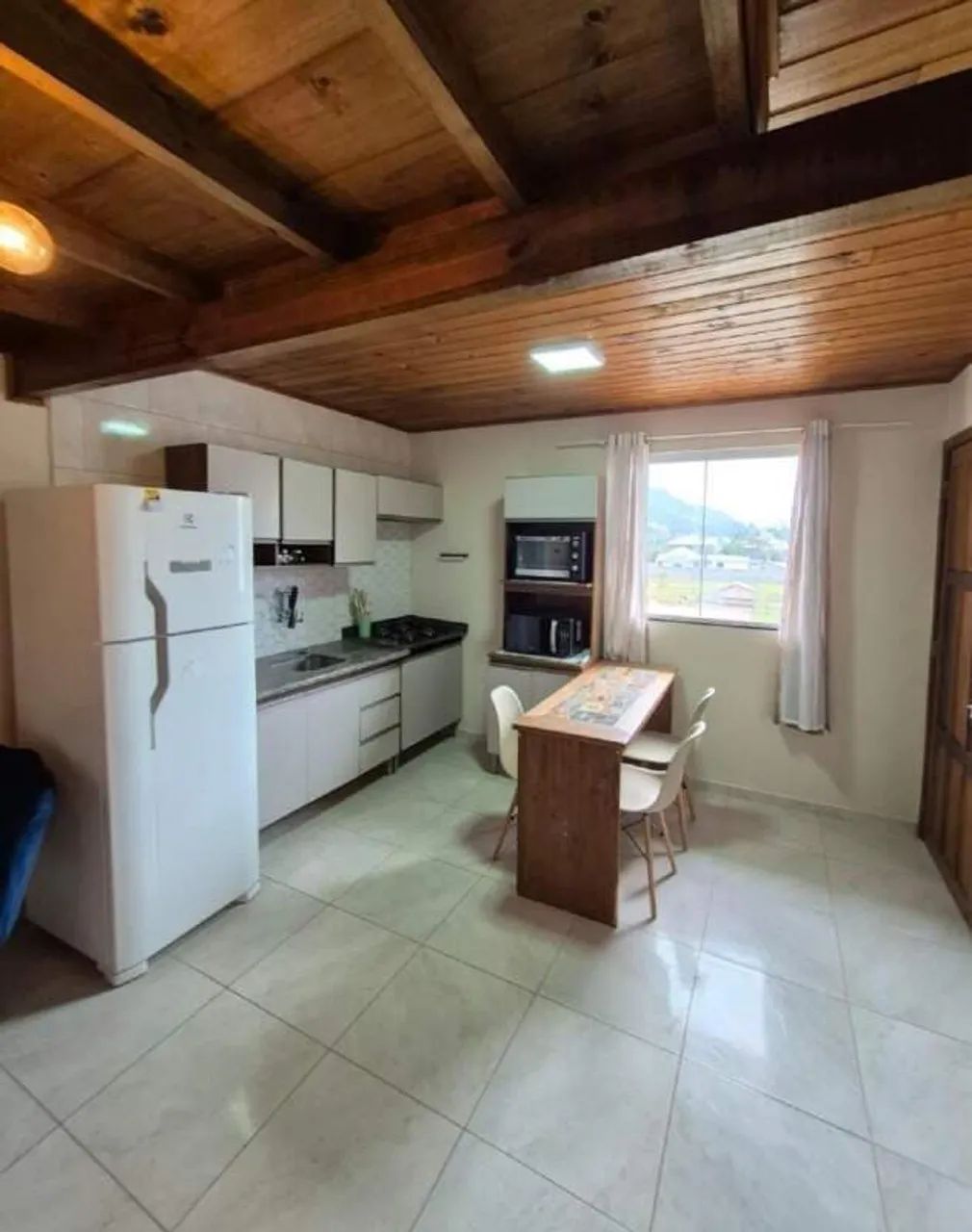 Apartamento para aluguel, 1 quarto, 1 vaga, Rio Vermelho - Florianópolis/SC - Foto 2