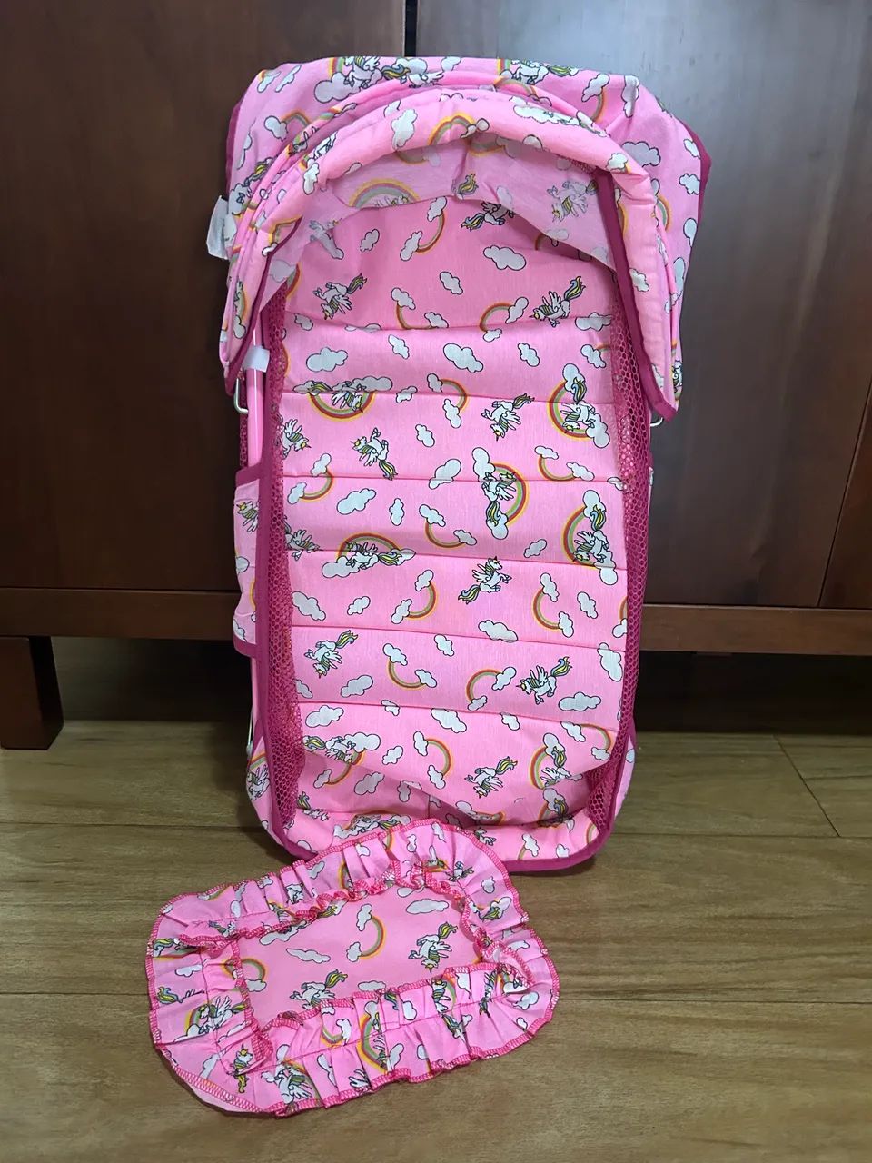 Berço de boneca rosa unicórnio  - Foto 4