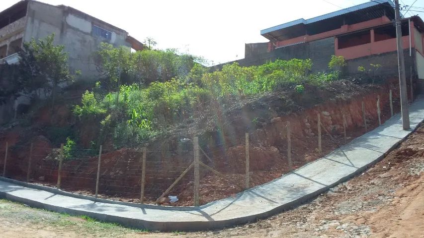 Lote bairro Manoel Valinhos