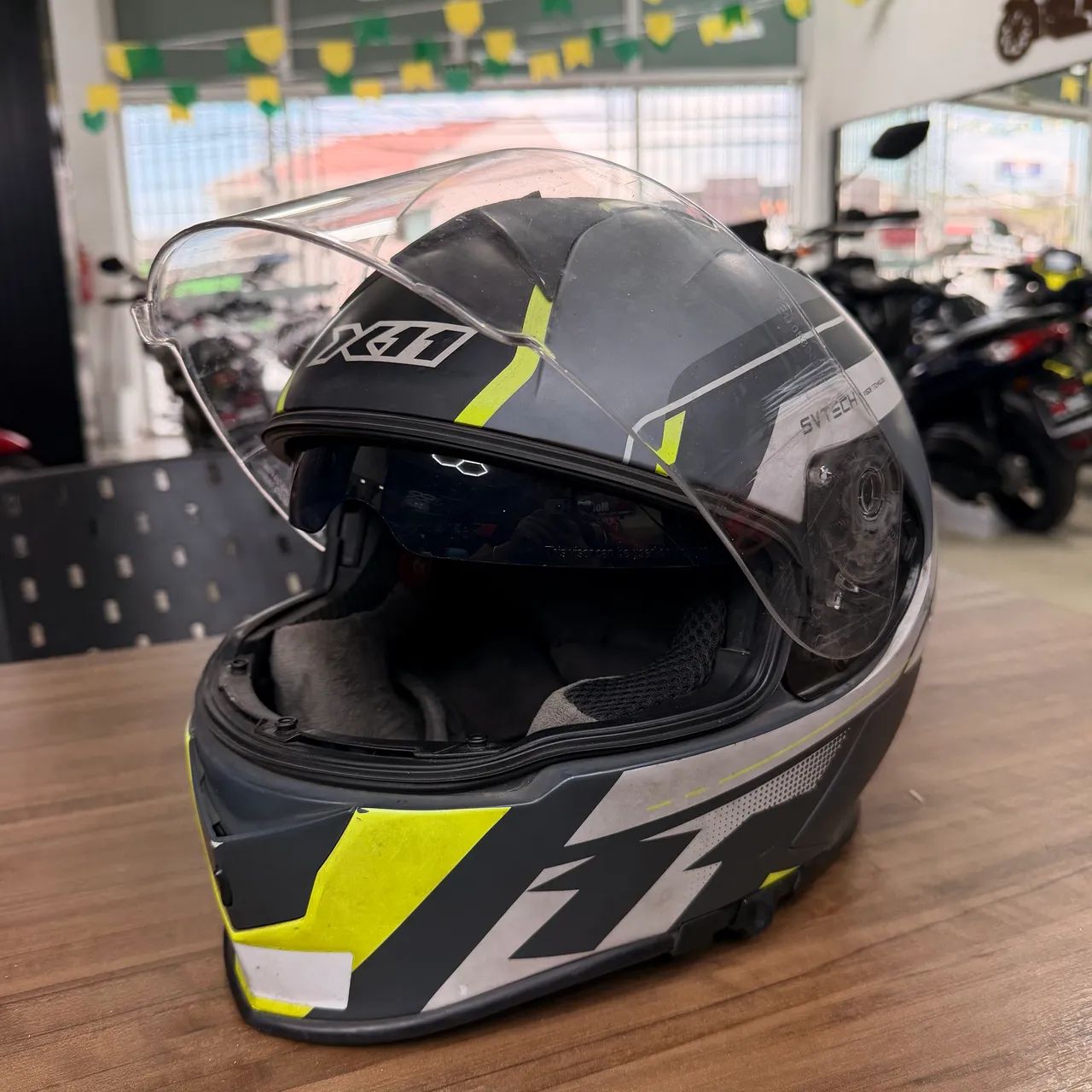 CAPACETE X11 