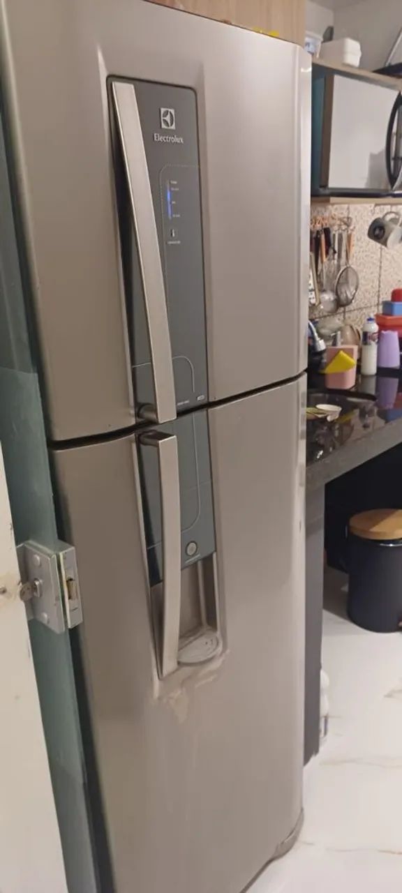Geladeira Electrolux 1.600
