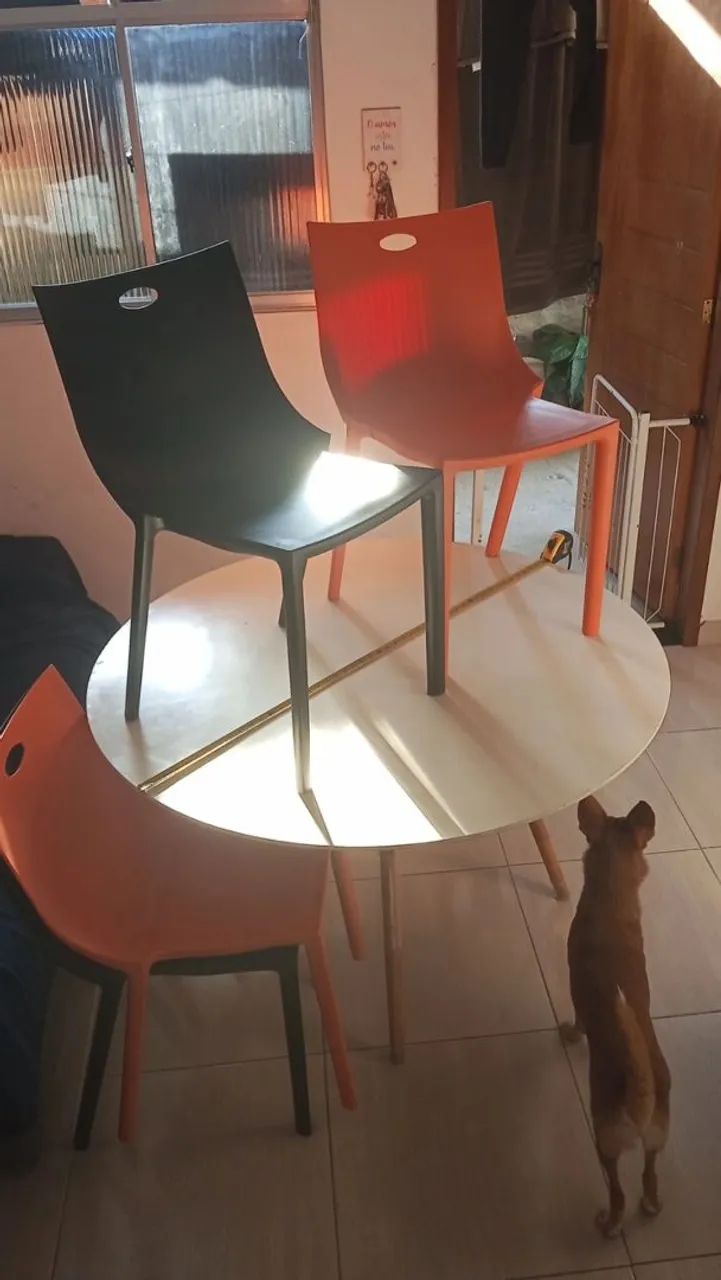 Mesa Mobly e 4 cadeiras de polipropileno  - Foto 4