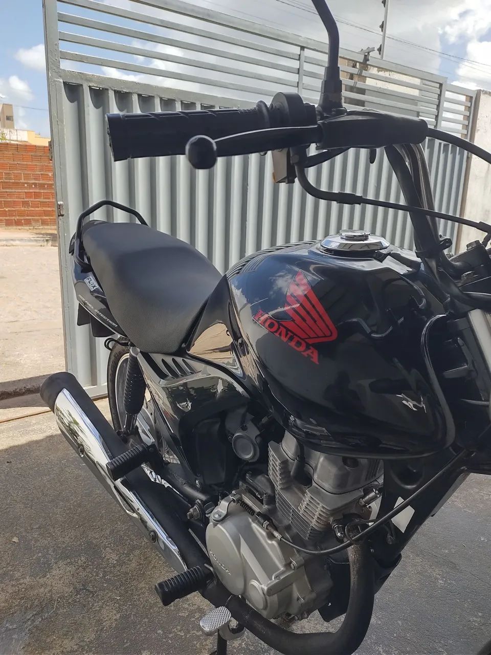Moto Extra 