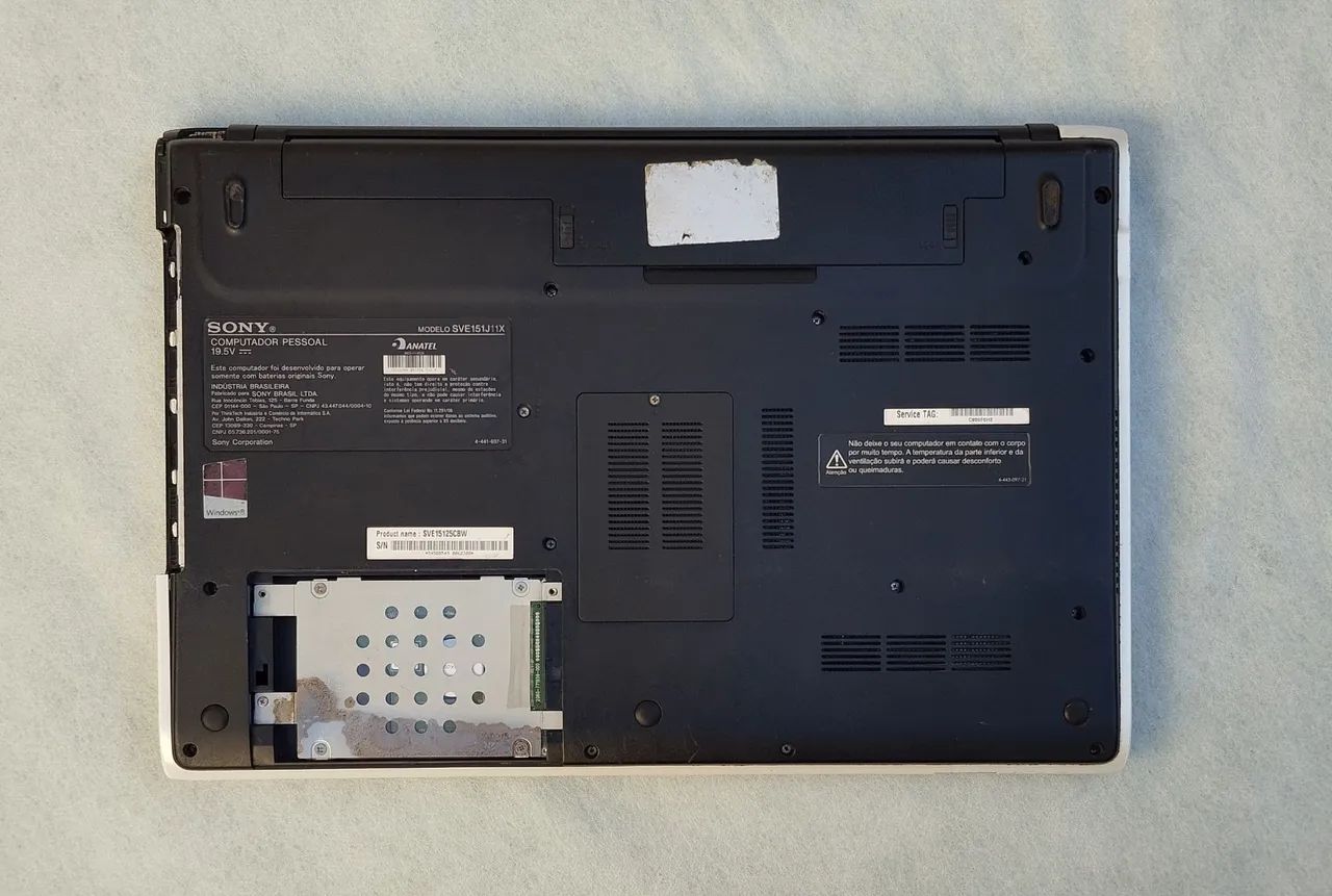 Notebook VAIO modelo SVE151J11X - Foto 2