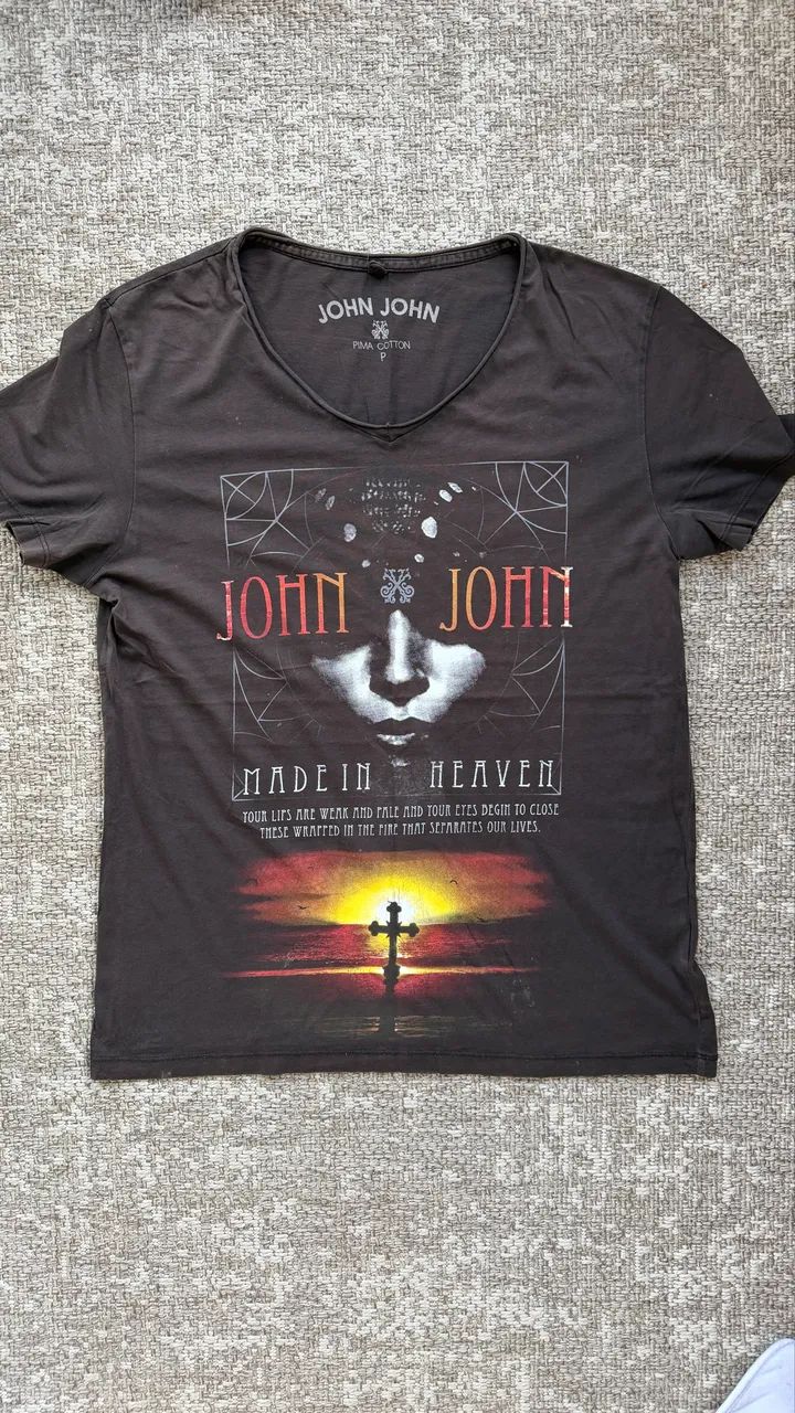camiseta manga curta John John P