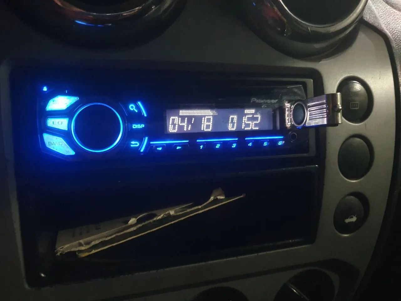 Toca cd pioneer mixtrax deh.x 1680ub  - Foto 3
