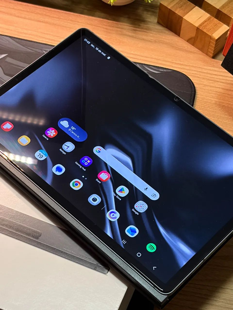 Galaxy Tab S9 ブラック 本体 Galaxy Tab S9 com Capa Teclado (Wi-Fi) Graphite 256 GB | Samsung