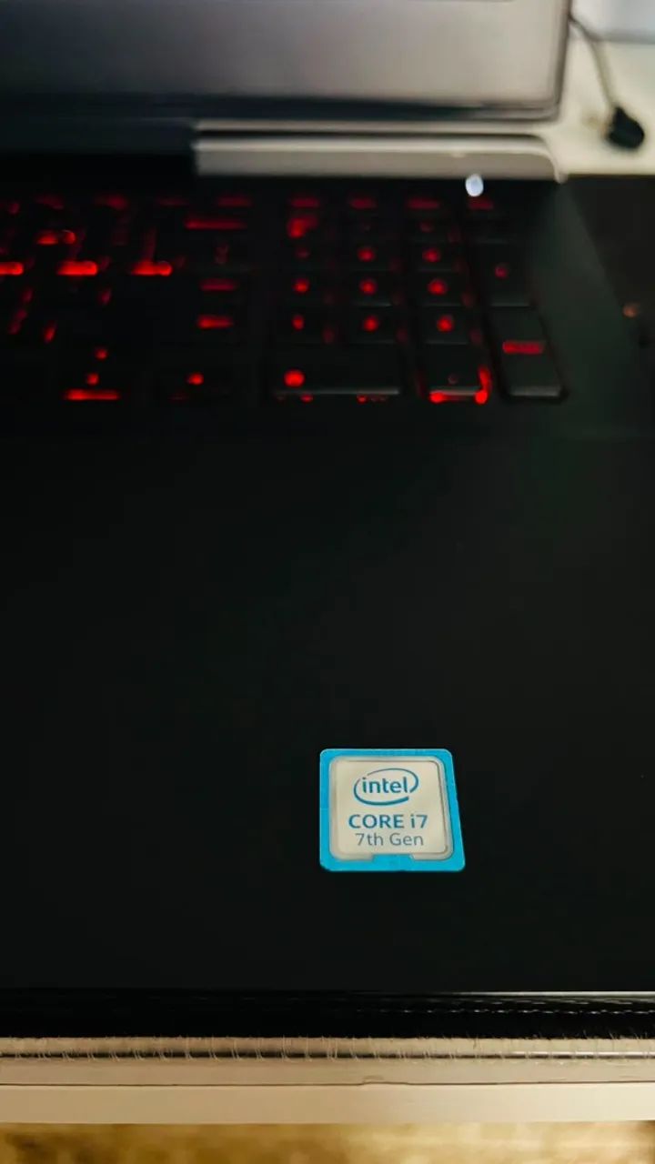 DELL Inspiron 15 7000 Gaming - Foto 2