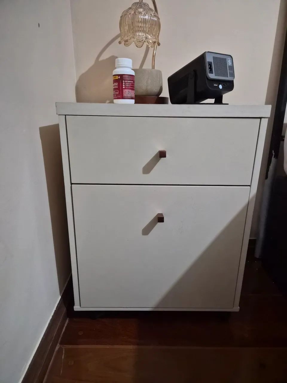 Armarinho de escritório/ aparador - Foto 2