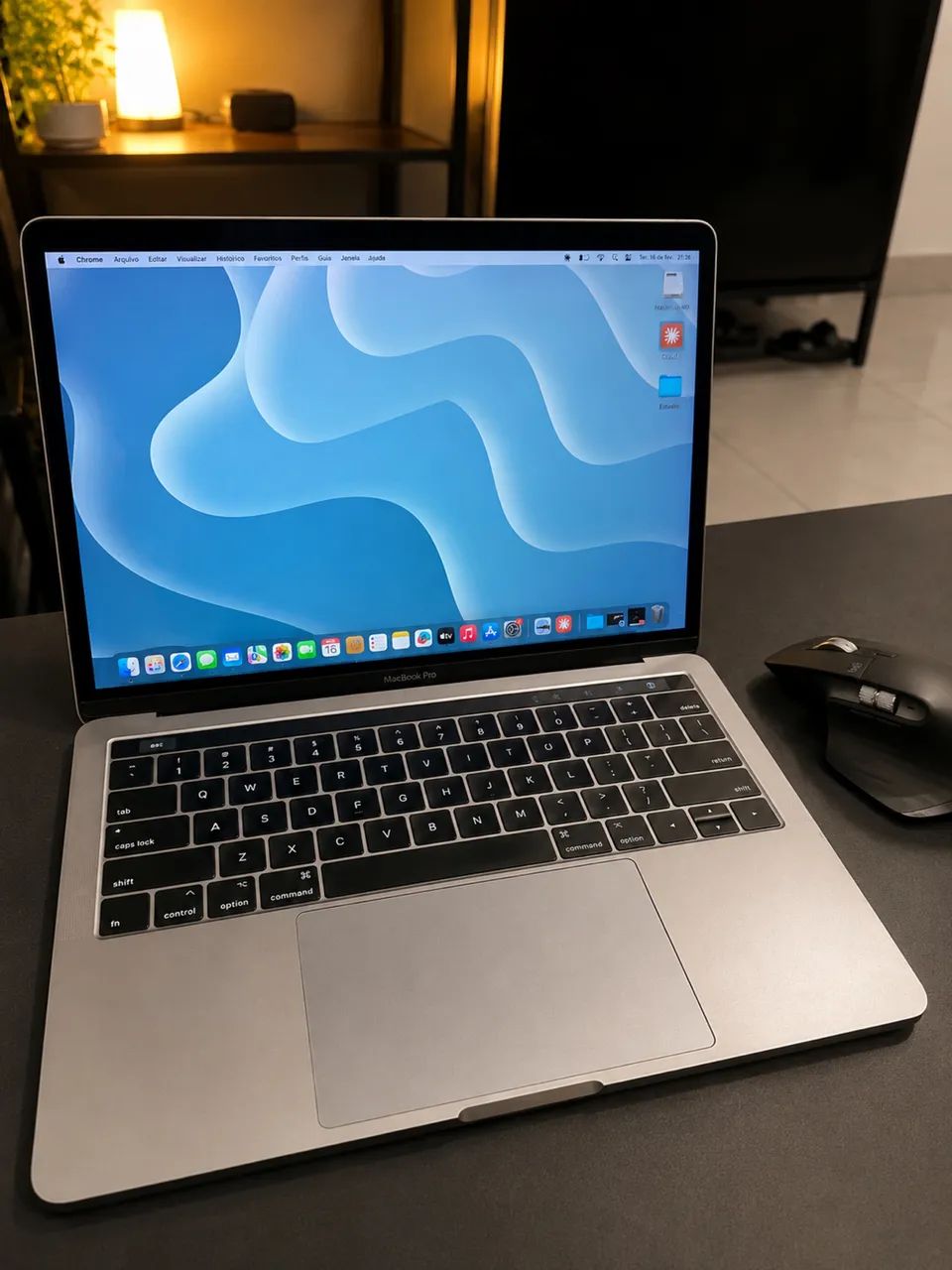 MacBook Pro 13 2017 Touch Bar Intel i5 8GB SSD 256GB - Notebooks