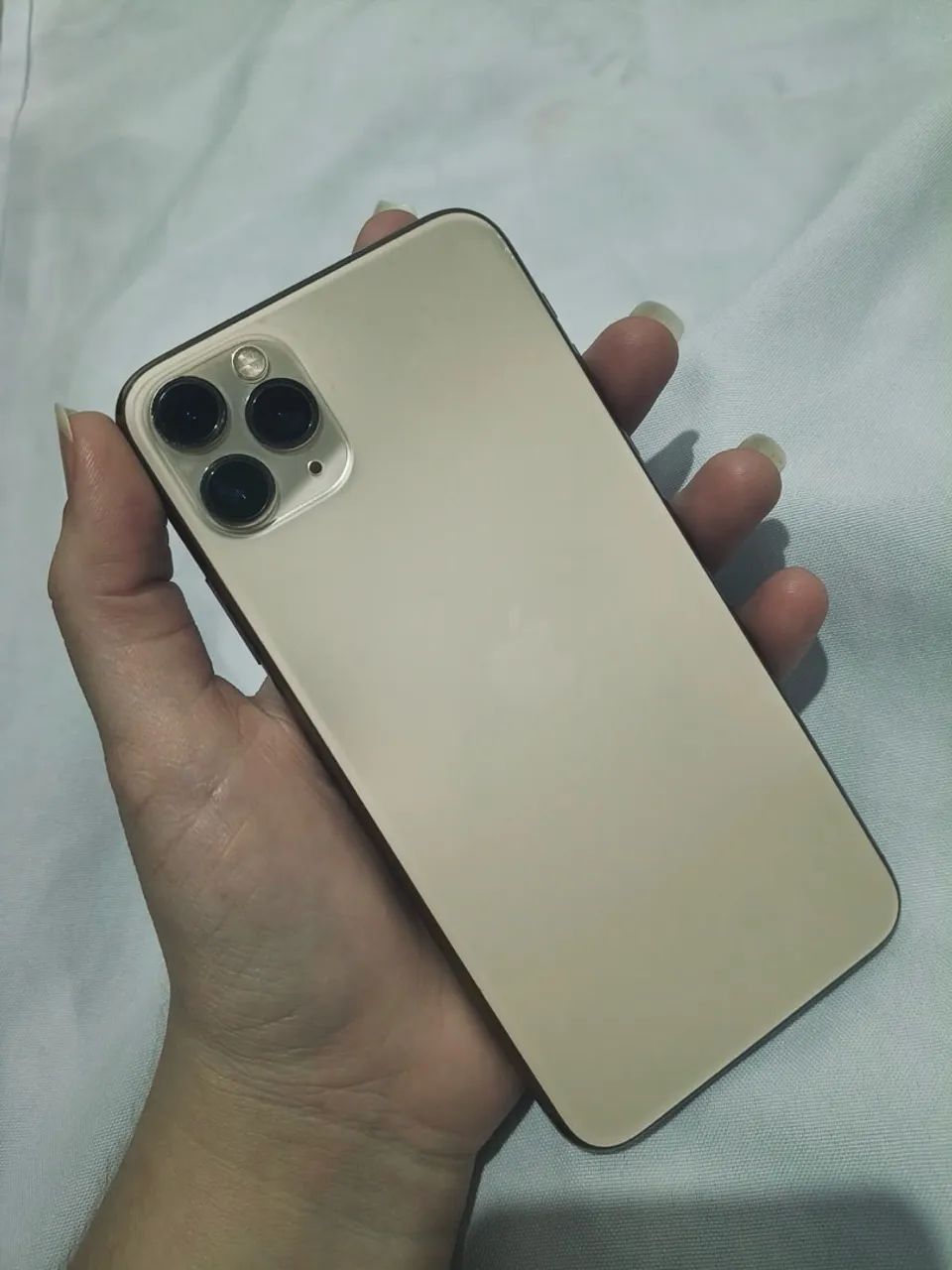 IPHONE 11 PRO MAX - Foto 4