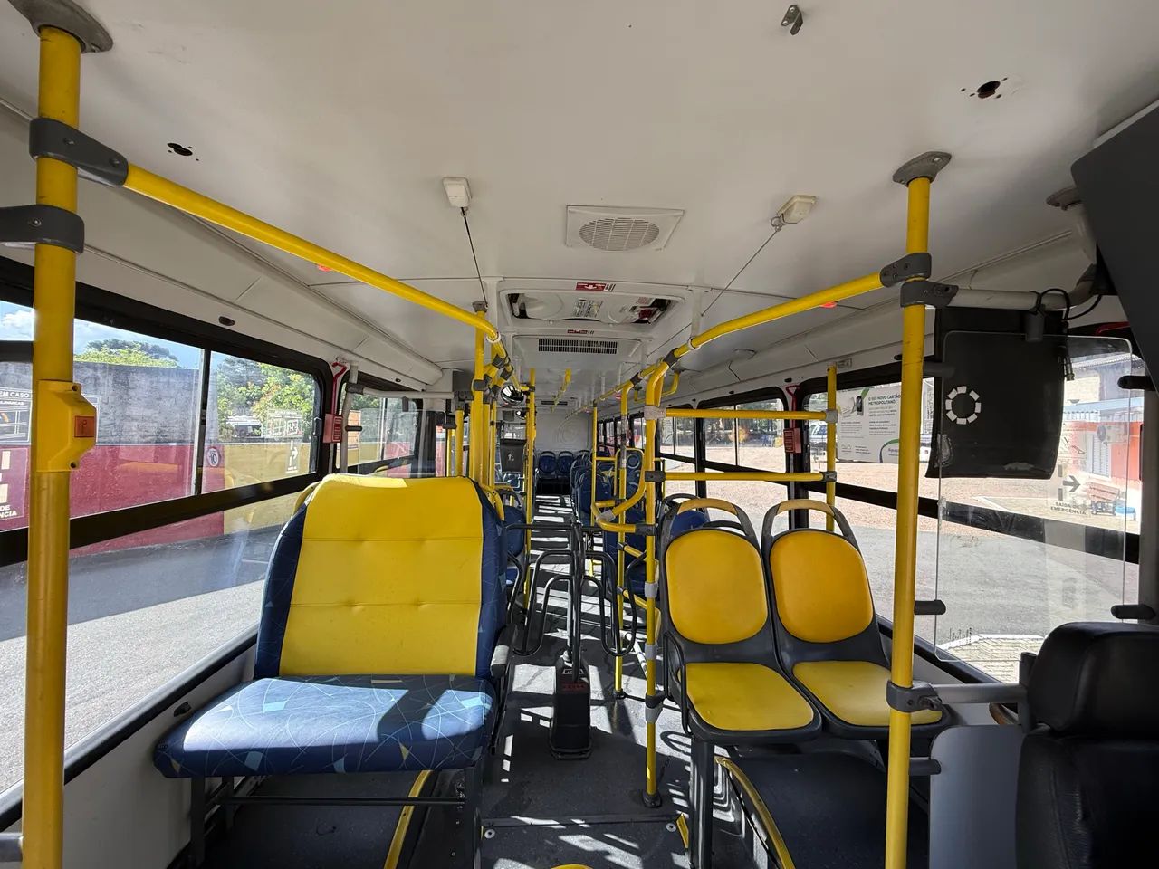 Ônibus urbano Volvo/ Caio Apache  - Foto 4