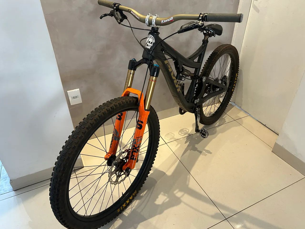 Pivot Enduro Mullet