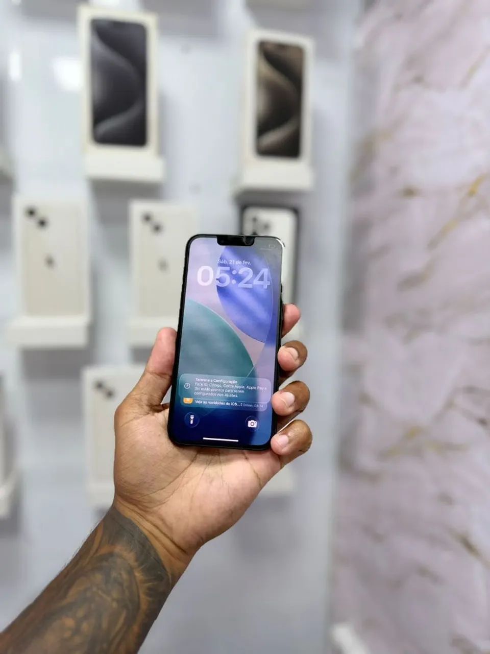 IPHONE 16e 256GB PRETO<br>R$ 3.599,00 - Foto 5