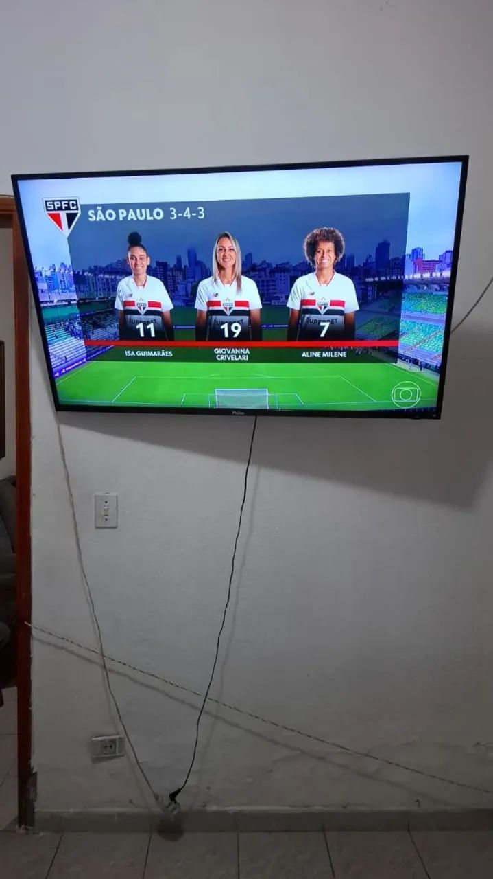 Vendo tv Philips 55 polegadas  - Foto 2