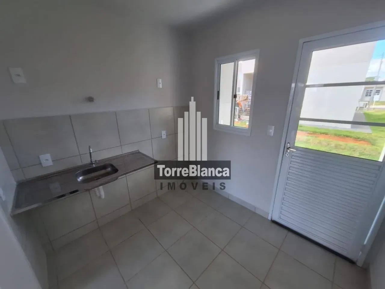 Casa para locação, 2 quartos no Neves. - Foto 5