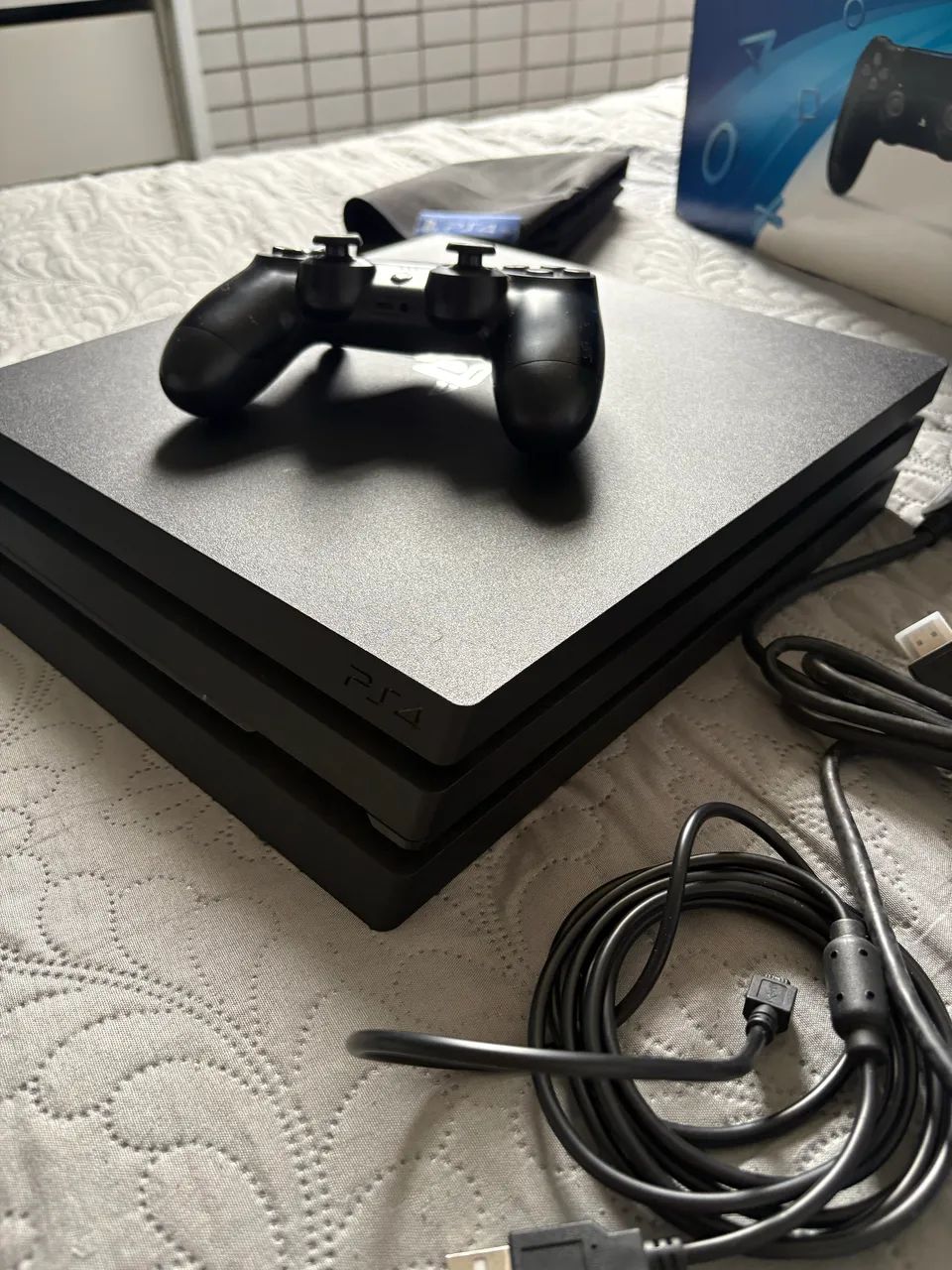 PS4 Pro 1 Tb - Foto 2
