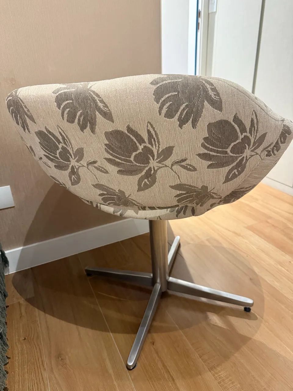 2 Poltronas iguais  - Foto 4