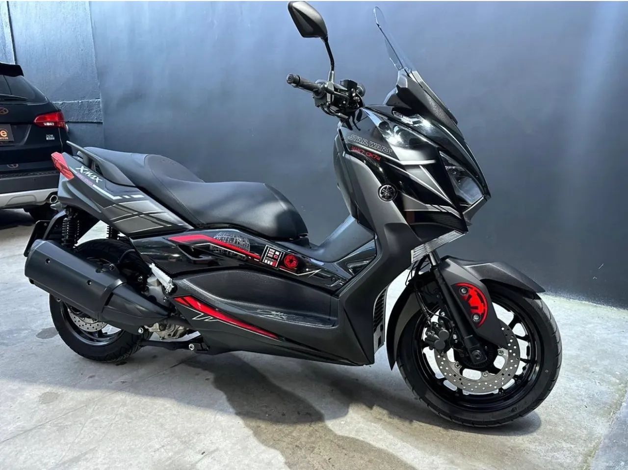 Xmax 250 Darth Vader 
