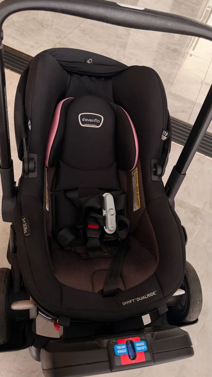 Cadeirinha e carrinho de bebê 2 em 1 - Foto 2