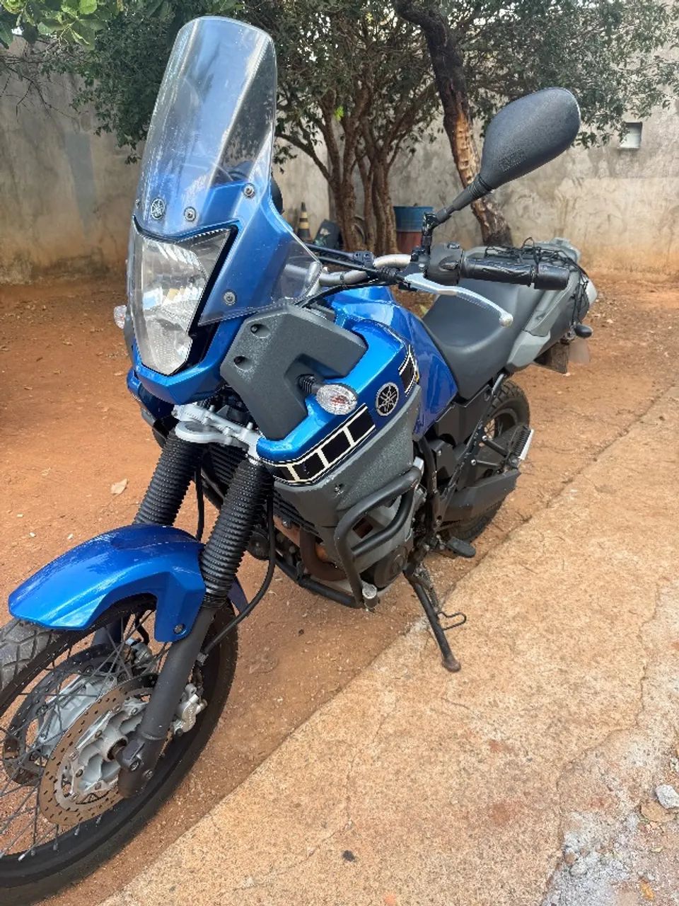 Moto tenere 