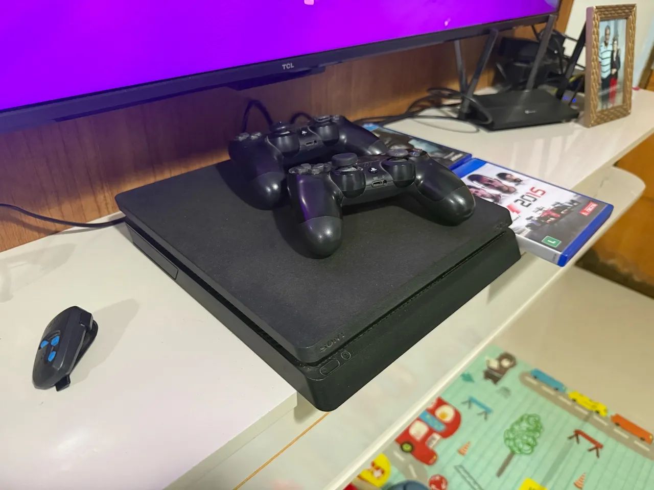 PlayStation 4 slim - Foto 2