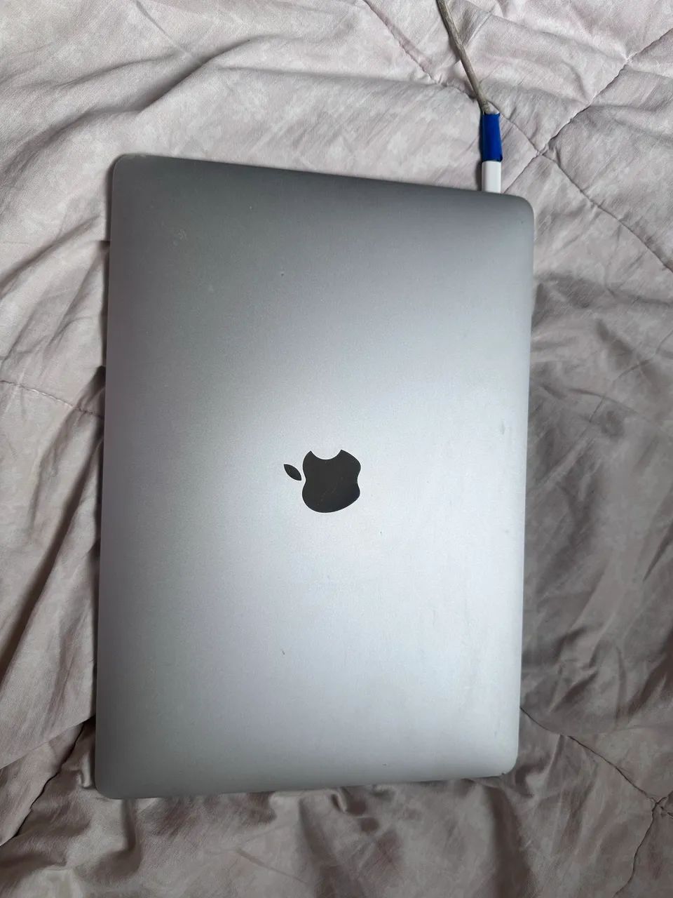 MacBook Pro 13インチ シルバー 本体　2017 MacBook Pro (13 polegadas, 2017, duas portas Thunderbolt 3