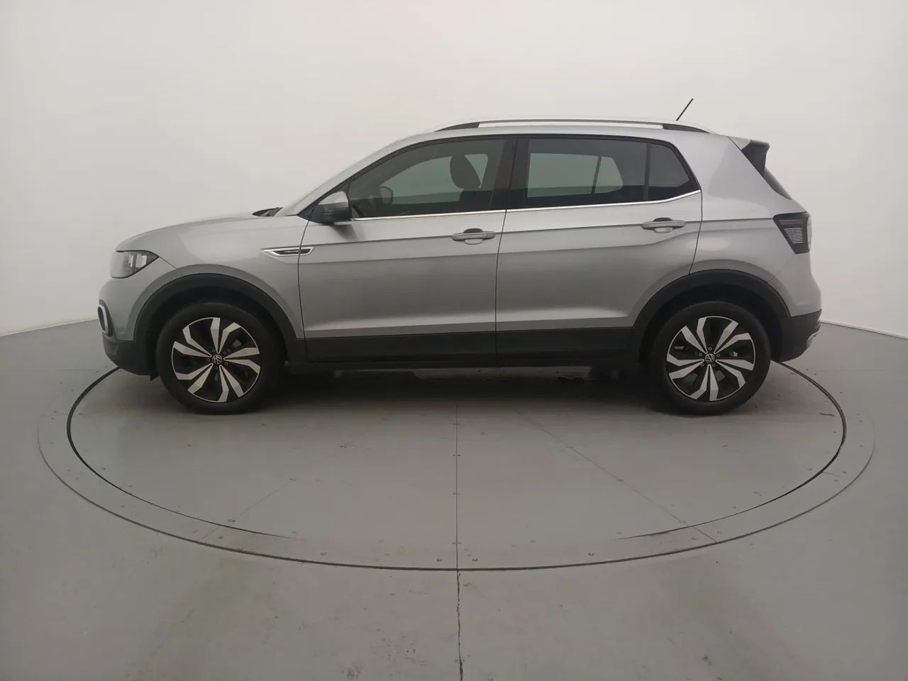 Volkswagen T-Cross Highline 1.4 TSI Flex 16V 5P AUT, foto 2 de 18