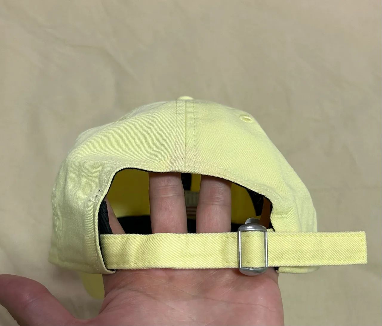 Boné snapback New Era original amarelo - Foto 4