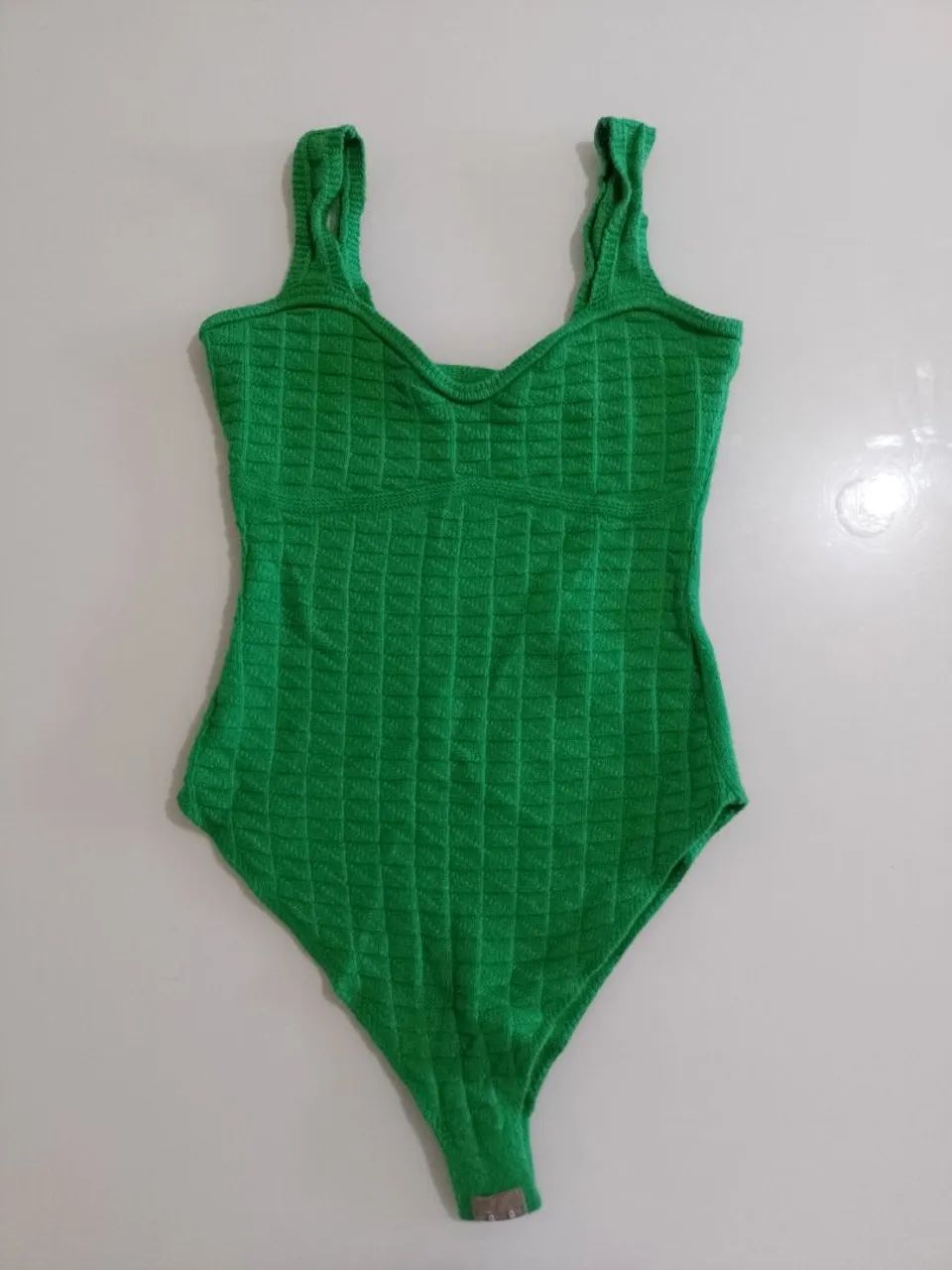 Body em tricô modal verde 