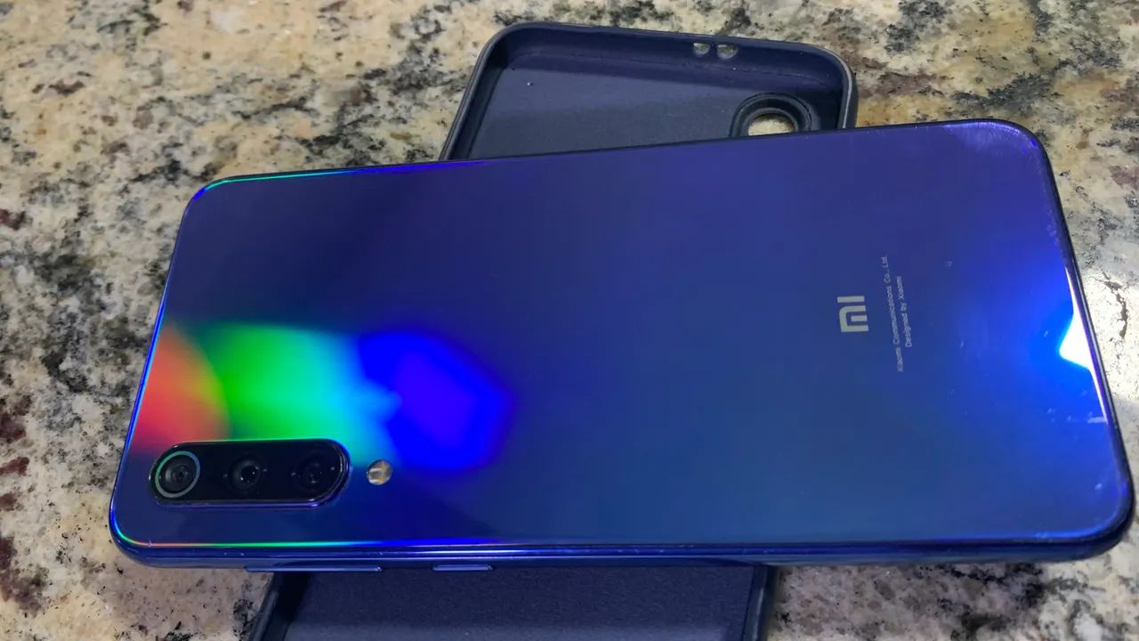 Xiaomi Mi 9 SE 128GB | 6GB RAM | Desbloqueado - Foto 3