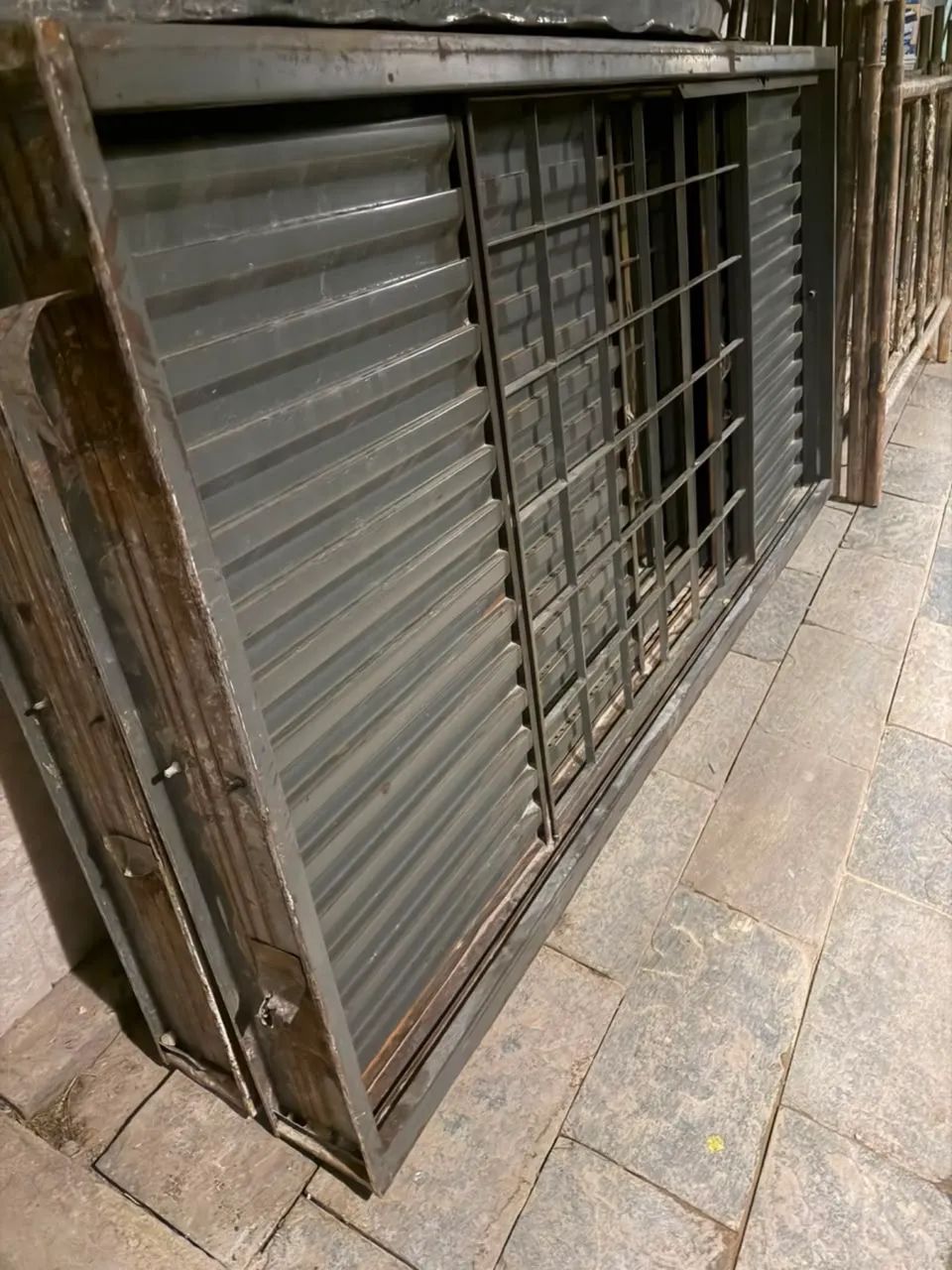 Janelas de ferro - Foto 3