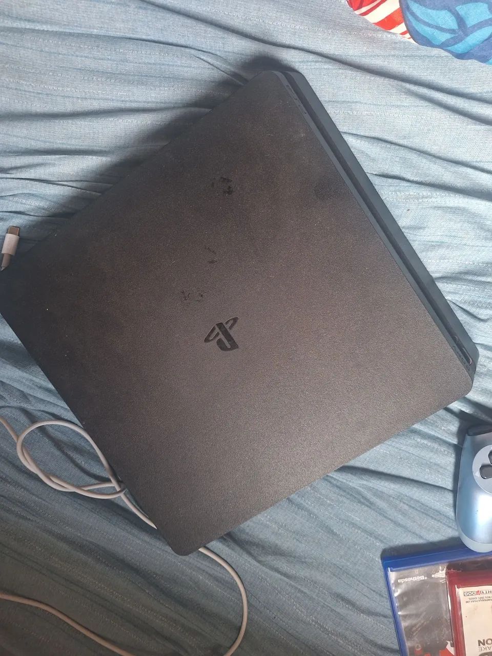 PS4 Slim 1TB - Foto 2