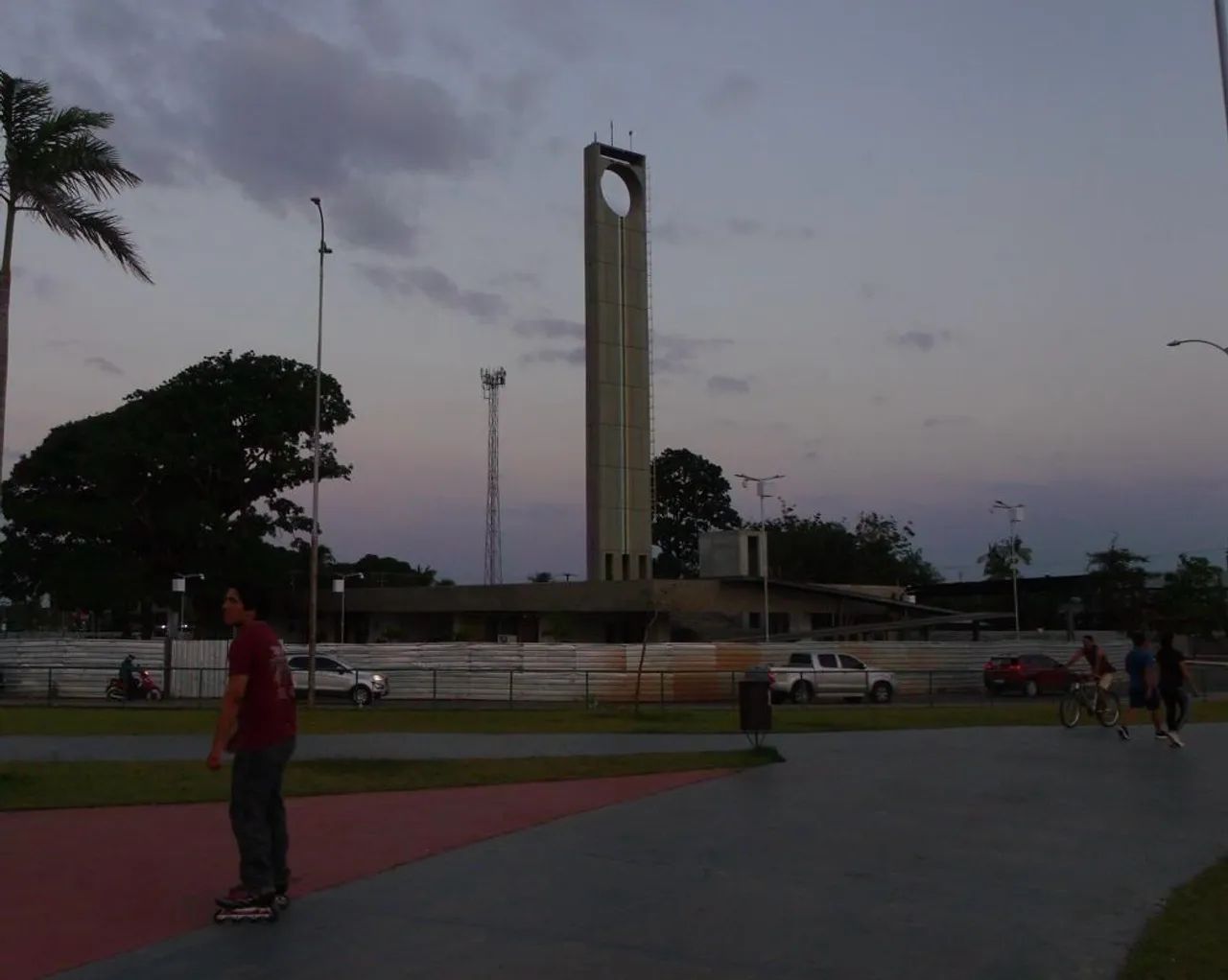 Troco câmera semi profissional  - Foto 4