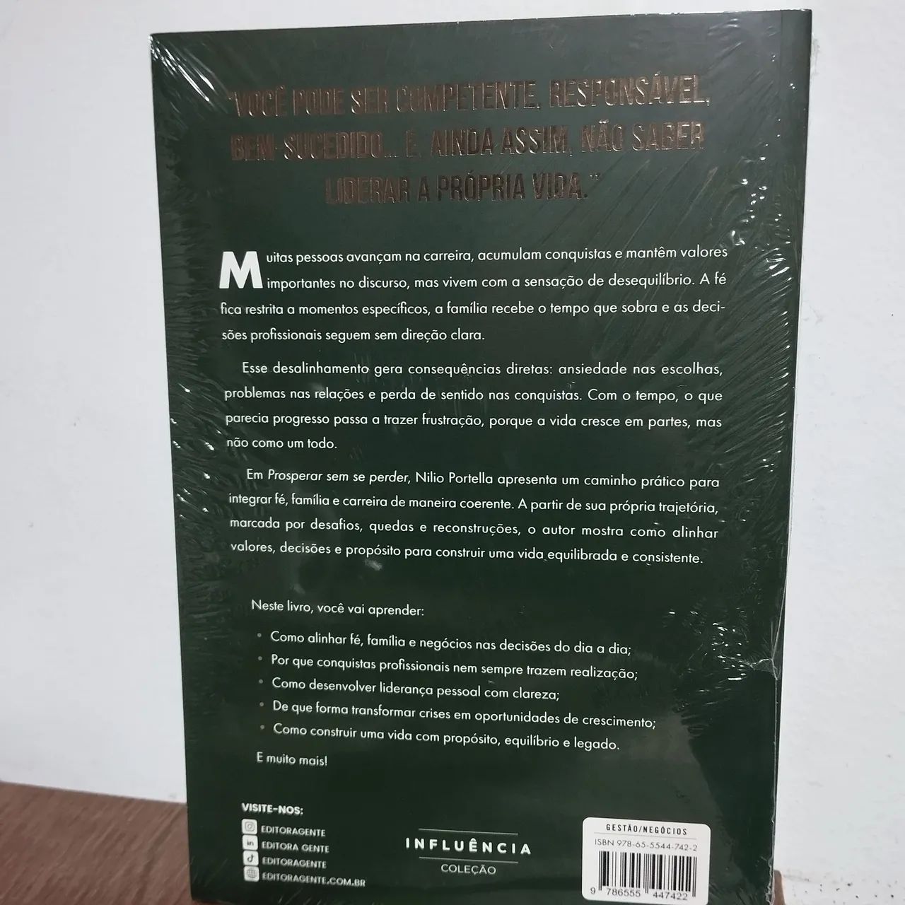 Livro Prosperar sem se perder  - Foto 2