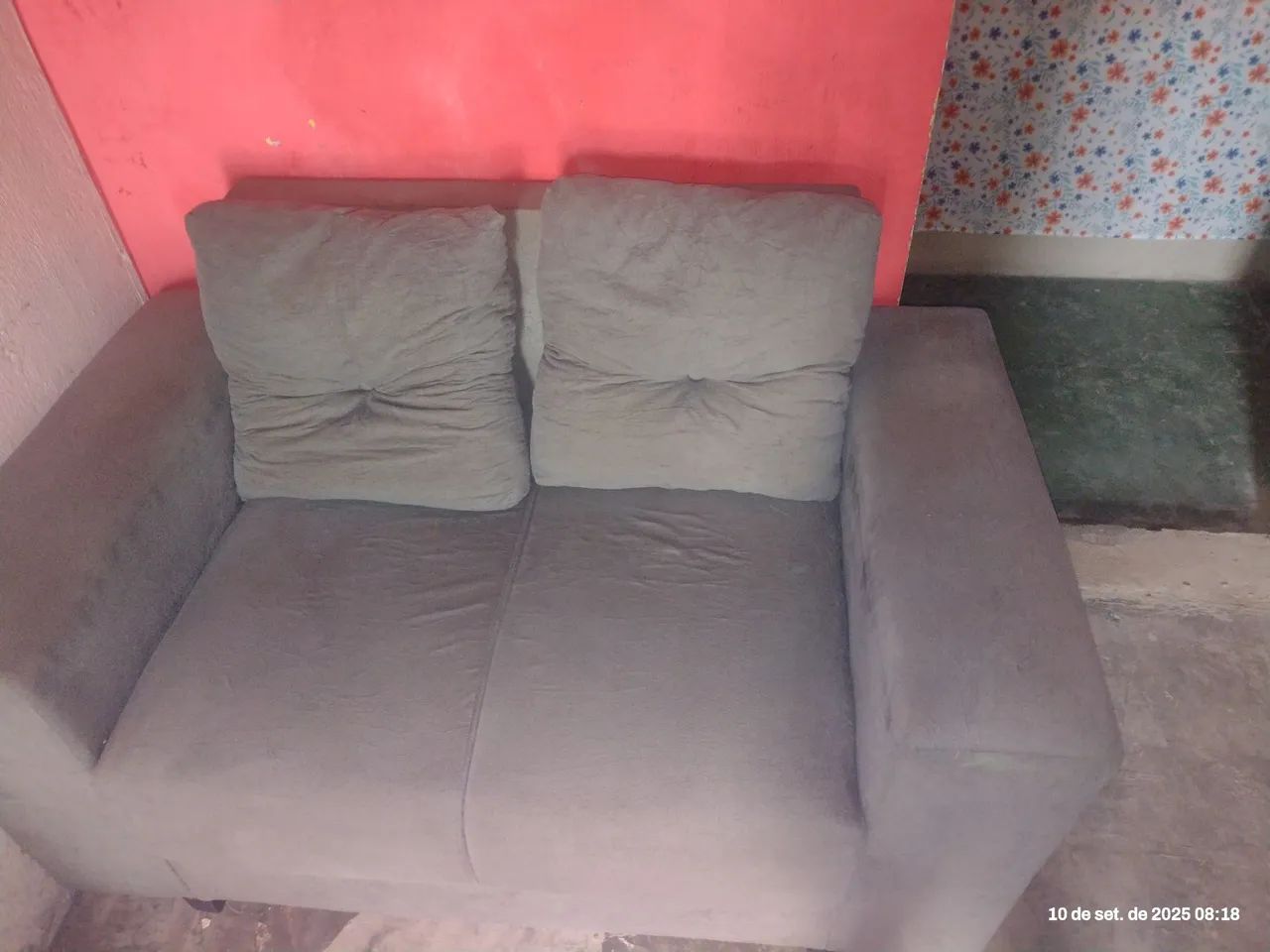 Sofá cinza de dois lugares  - Foto 3